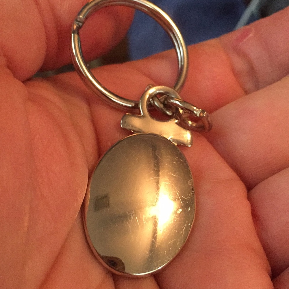 City unltd. Keychain - Picture 4 of 4